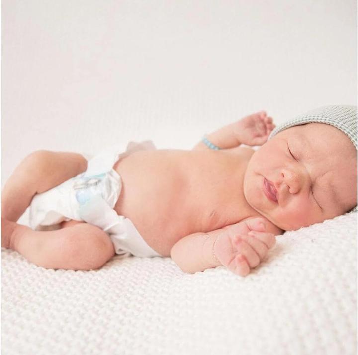 Actual product image Pingo New Born (Size 1, Monthly box, 324 Piece)