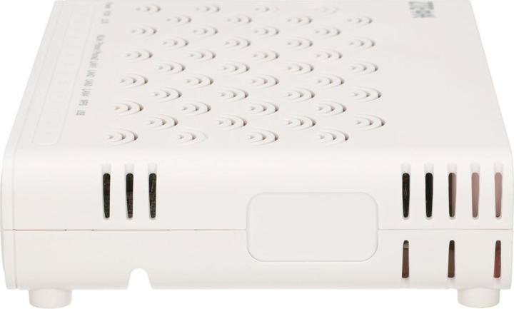 Actual product image ZTE GPON F660 V5.0 V5.2 (4xGE + 1xPOTS + WIFI) (GPON F660 V5.0 O V5.2)