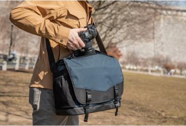 Actual product image Tenba DNA 16 DSLR Messenger (Camera shoulder bag)