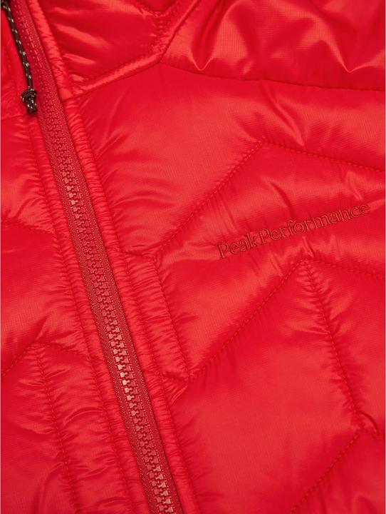 Actual product image Peak Performance W Elevate Liner Hybrid Hood (S)
