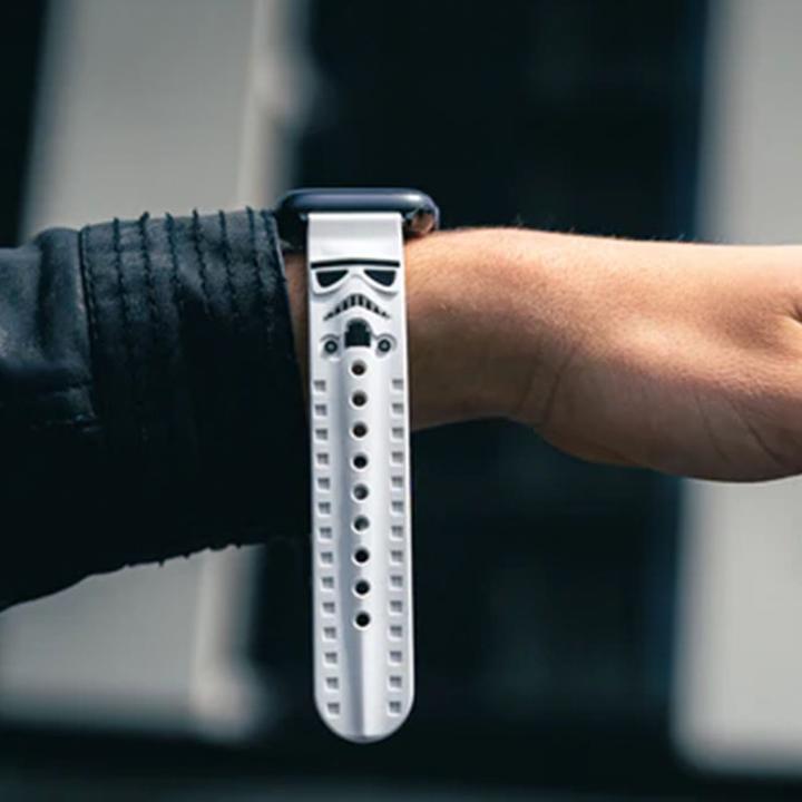 Produktbild Moby Fox Star Wars - Apple Watch Armband 38/40/41/42/44/45/49 mm (Stormtrooper 3D) (Silikon)