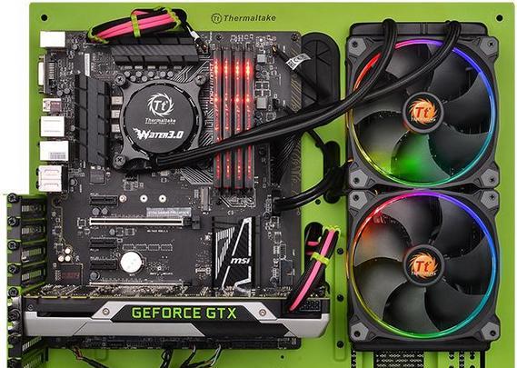 Produktbild Thermaltake Water 3.0 Riing RGB Komplett-Wasserkühlung