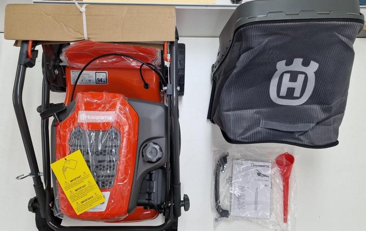 Actual product image Husqvarna LC 140SP (Petrol)