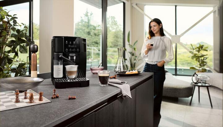 Produktbild De'Longhi Magnifica Start Milk