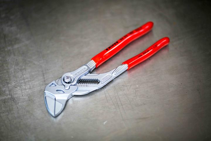 Actual product image Knipex Pliers Wrench (180 mm)