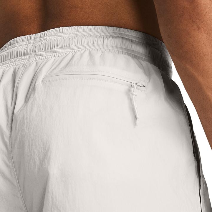 Actual product image Under Armour Curry Woven Short (XL)