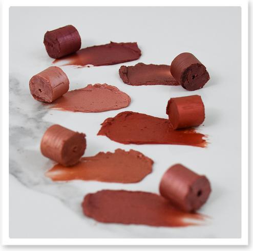 Produktbild Crazy Rumors Coral (Balsam, getönte Lippenpflege, 0.50 ml)