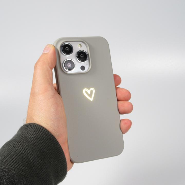 Image du produit PhoneLook Coque Silicone mat dessin coeur doré (Apple iPhone 15 Pro Max)