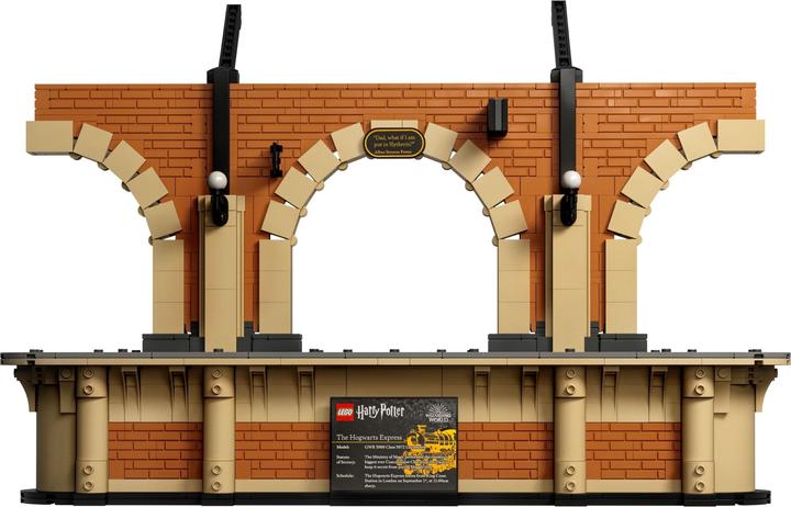 Immagine prodotto LEGO Espresso di Hogwarts - Sammleredition (76405, LEGO Harry Potter, Set LEGO rari)
