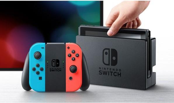Immagine prodotto Nintendo Set Switch - Console + Switch Sports + Abbonamento online (365 giorni)