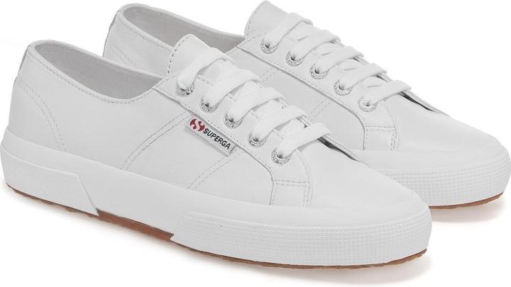 Aufgehelltes Weiss
