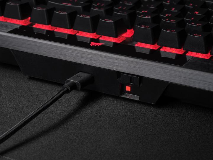 Productafbeelding Corsair K70 RGB Pro (NL, Bedraad)