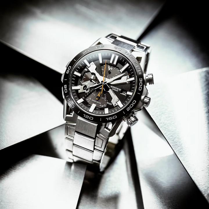 Image du produit Casio Edifice EQB-2000DB-1AER (Montre analogique, Chronographe, 48 mm)