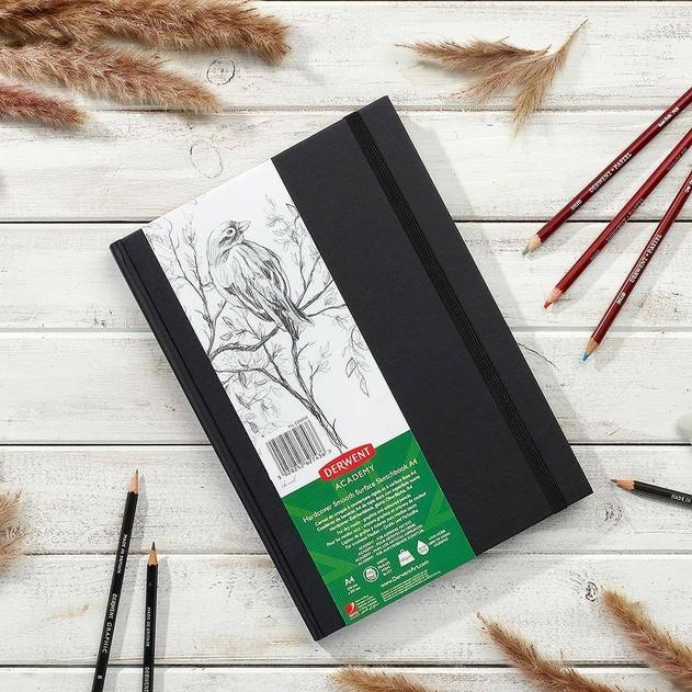 Produktbild Derwent Skizzenbuch (A4, Blanko, Harter Einband)