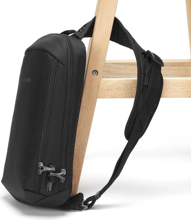 Actual product image Pacsafe Vibe 325 shoulder bag