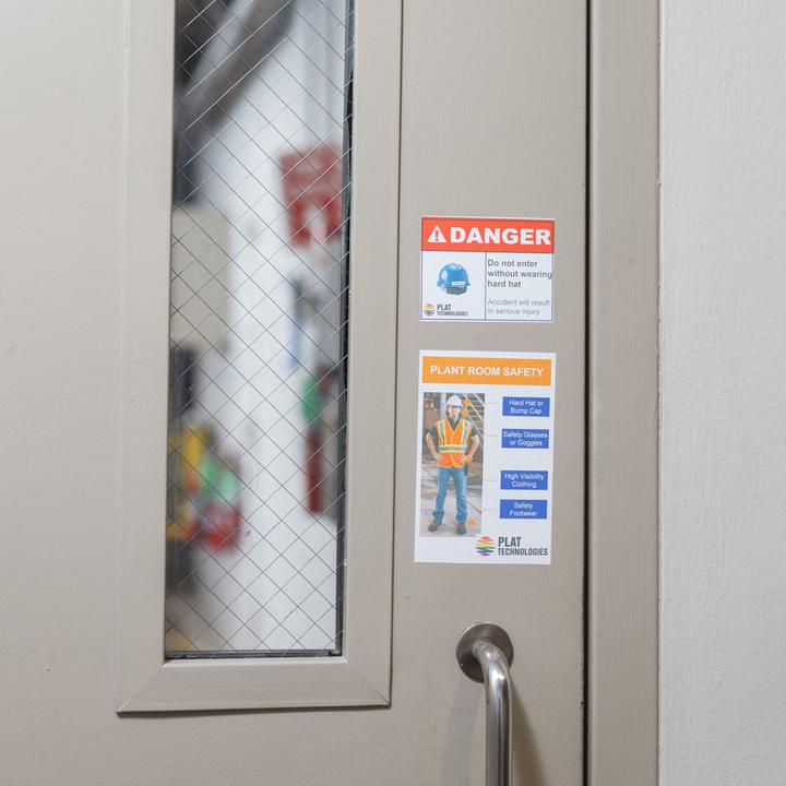 Immagine prodotto Brady J20-260-2569, Pellicola di poliestere a getto d'inchiostro, bianca, opaca, 55,00 x 85,00 mm