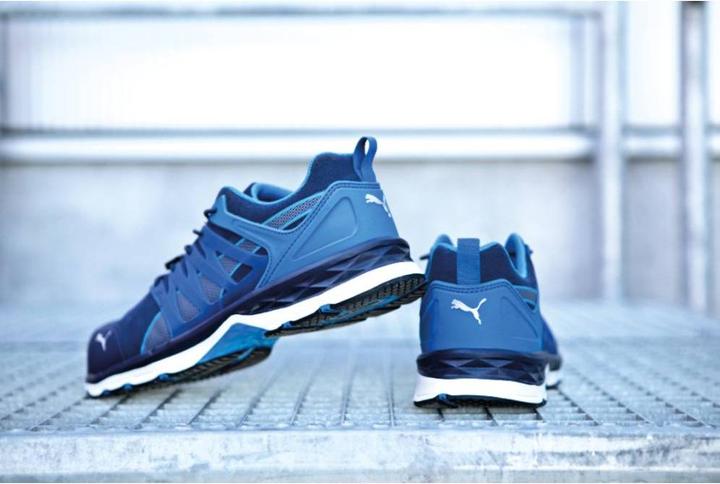 Actual product image Puma Low shoes (S1P, 42)