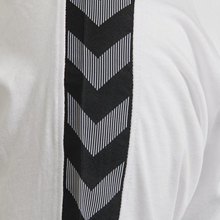 Actual product image hummel Authentic Training Tee (S)