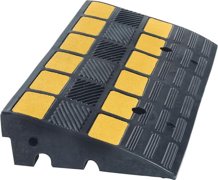Actual product image Moravia MORION Kerb Ramp Rubber 360 x 600 x 150 mm