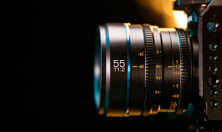 Produktbild Sirui Nightwalker 24 35+55mm T1.2 S35 MF Cine Lens Bundle RF-Mount (Canon RF, APS-C / DX)