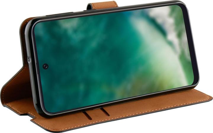 Actual product image Xqisit Slim Wallet Selection