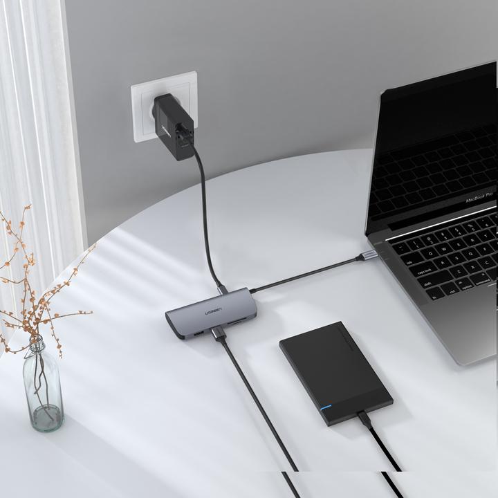 Produktbild Ugreen USB-C 7 in 1 (USB-C, 7 Ports)