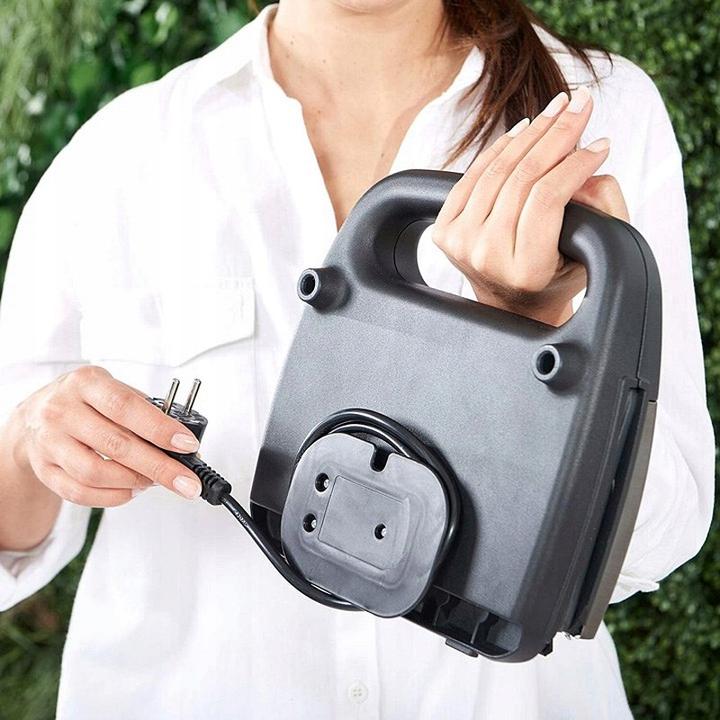 Immagine prodotto Black & Decker ES9680070B BXSA751E Sandwich Maker, 750, acciaio inox, Pantone 10394