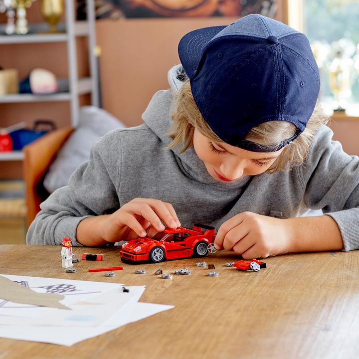 Actual product image LEGO Ferrari F40 (75890, LEGO Speed Champions)