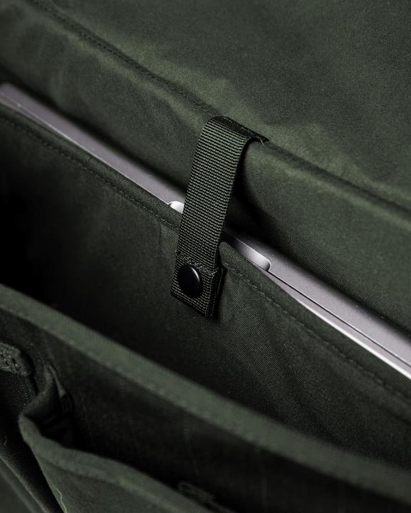 Actual product image Sandqvist everyday messenger computer bag (12 l)