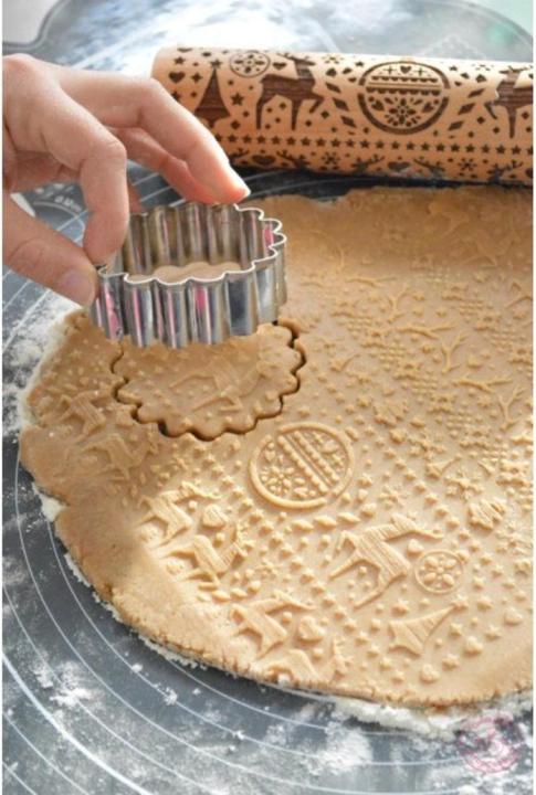 Produktbild ScrapCooking Teigroller mit Prägung "Xmas" 39cm
