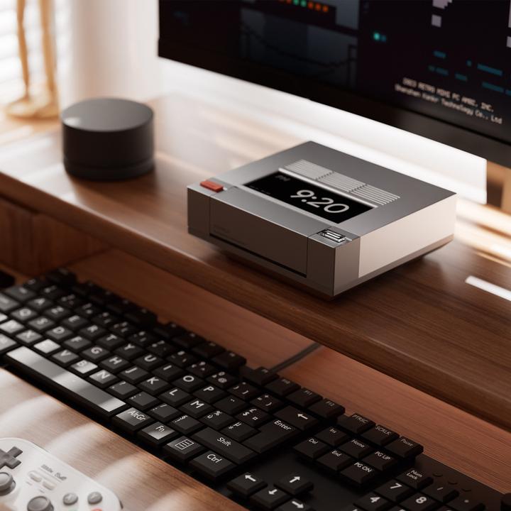 Actual product image Ayaneo AM02 Retro Mini-PC - Barebone (AMD Ryzen 7 7840HS)