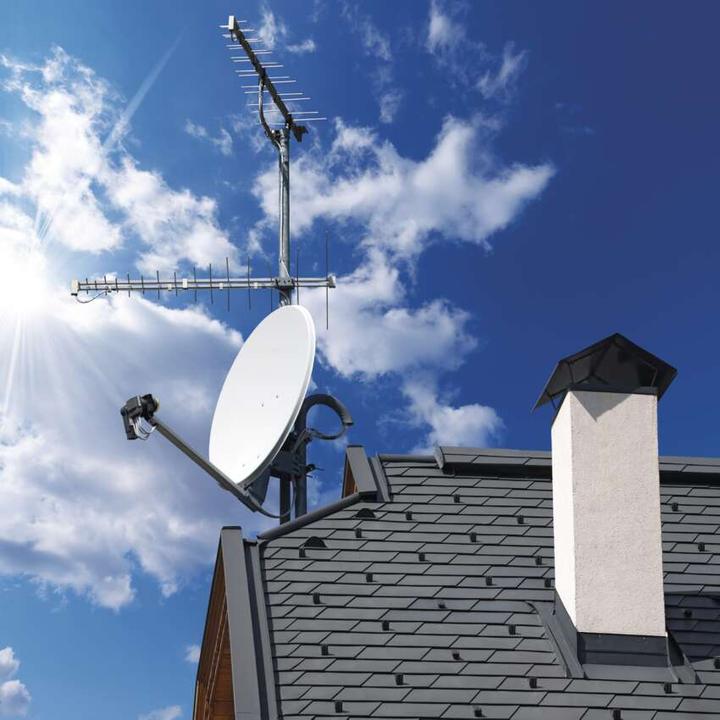 Productafbeelding Emos Antenne coaxkabel, afgeschermd 15m - haakse stekker (Antennekabel)