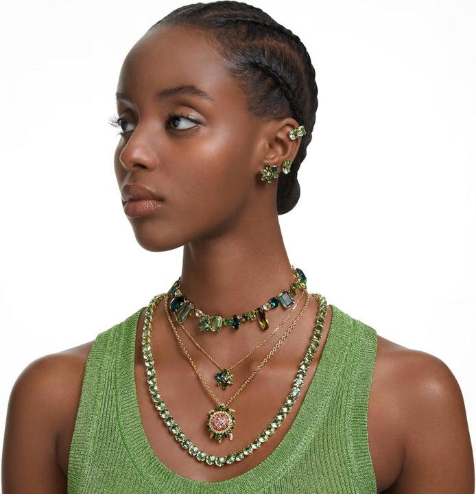 Actual product image Swarovski Gema Stud Earrings Various Cuts Flower Green Gold (Swarovski Metal)