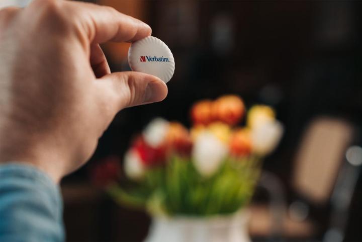 Actual product image Verbatim 1x2 My Finder Coin Bluetooth Item Finder b/w 32134 (iOS)