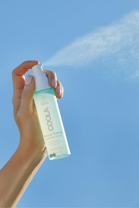 Produktbild Coola Suncare Makeup Setting Spray (Sonnenspray, SPF 30, 50 ml)