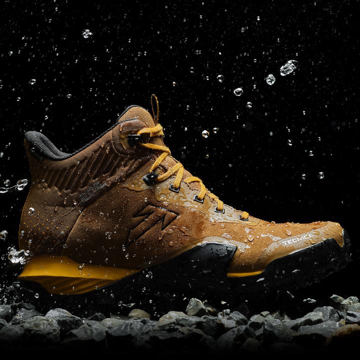 Actual product image Tecnica Magma Mid GTX Shoes (45.5, 46)
