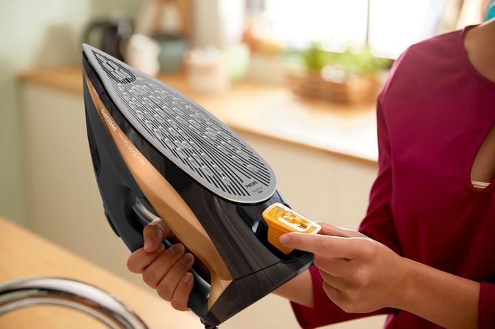 Image du produit Philips DST7040/81 (2400 W, 250 g/min)