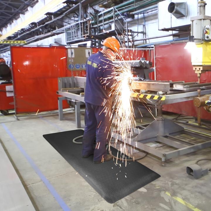 Actual product image ETM Heavy-duty soft step (90 x 305 cm)