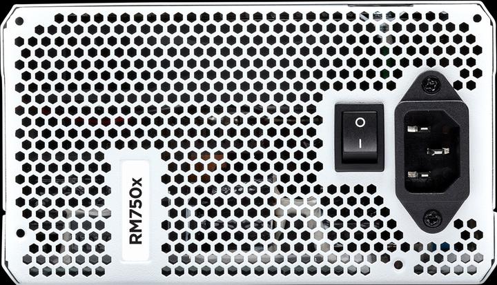 Actual product image Corsair RM750x White *2018* (750 W)