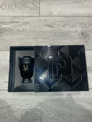 Produktbild Paco Rabanne Invictus Victory Gift Set - 100ml Eau de Parfum And 150ml Deodorant Spray (Eau de Parfum, 100 ml)