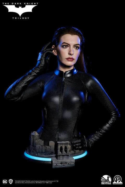 Immagine prodotto Infinity Studio DC Comics - Il Cavaliere Oscuro "Catwoman" Busto 1/1