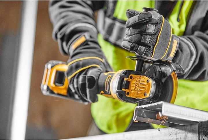 Image du produit DeWalt SZLIFIERKA KĄTOWA 18V 125mm REG. OBR. DCG409VSN (125 mm)