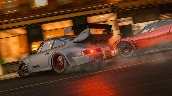 Immagine prodotto Microsoft Forza Horizon 4 Ultimate Edition (Xbox One X, Xbox Series X, Xbox One S, Xbox Serie S)