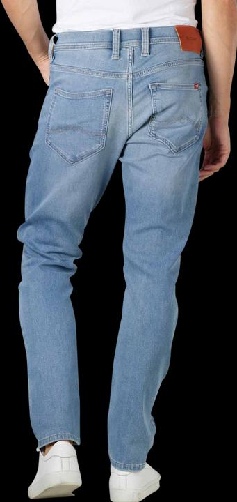 Actual product image Mustang Oregon Tapered Jeans Blue (W50/L32)