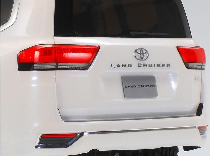 Actual product image Tamiya Scaler Toyota Land Cruiser 300, CC-02, Kit, 1:10 (Kit)