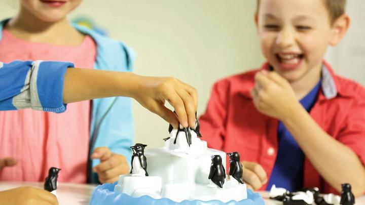 Actual product image Ravensburger Plitsch-Platsch Penguin (German)