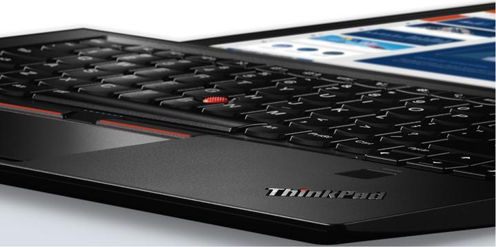 Produktbild Lenovo ThinkPad X1 Carbon (14", Intel Core i7-6500U, 8 GB, 512 GB, CH)