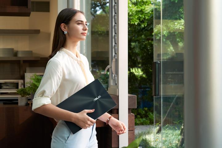Produktbild ASUS ZenBook Duo 14 (14", Intel Core i7-1165G7, 16 GB, 1000 GB, CH)