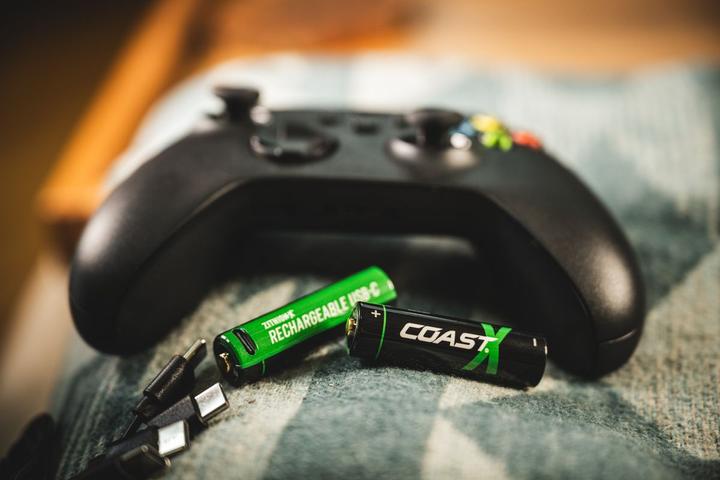 Immagine prodotto Coast Zithion-X USB-C (4 pz., AA, 2400 mAh)