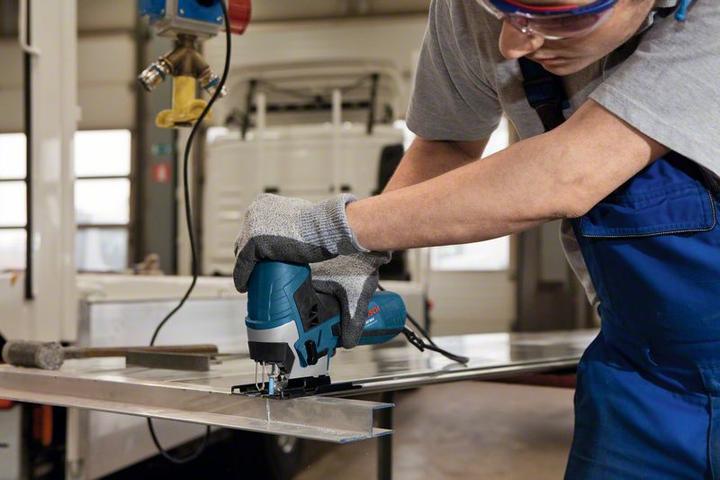 Productafbeelding Bosch Professional Decoupeerzaag GST 90 E in kartonnen doos